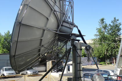 Декабрь 2011 - поставка приемо-передающей антенны 4.5 м С-диапазона с системой наведения